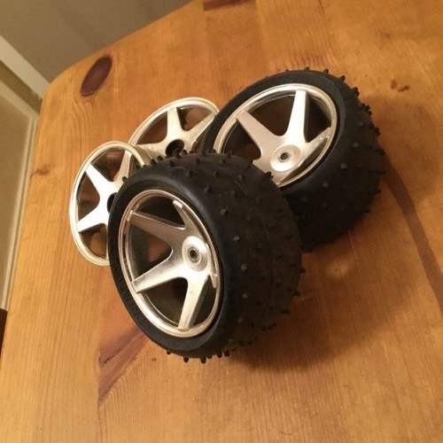 HPI chrome02a.jpg