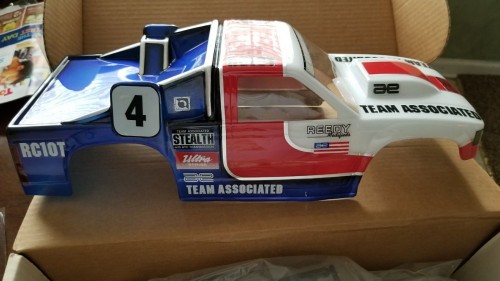 RC10T # 7014 Box Art Body.jpg