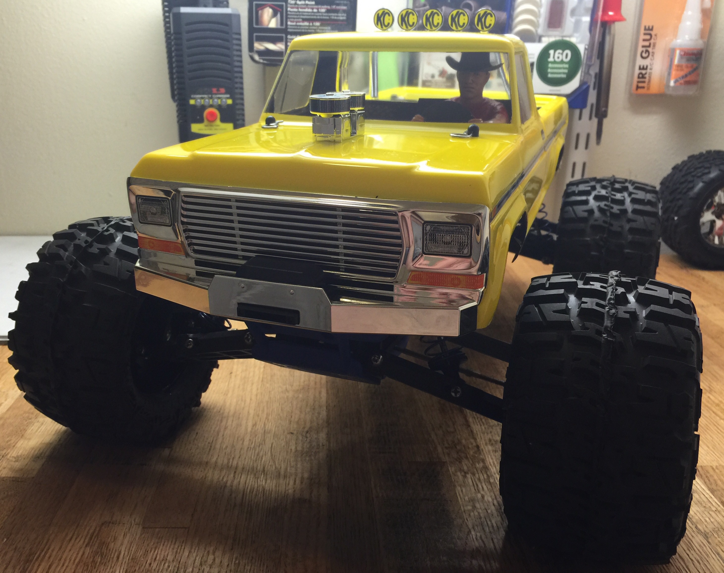Traxxas stampede ford body clearance