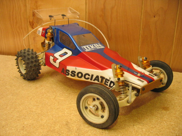 rc10rwb_1.jpg