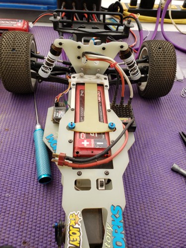 65870618_915182055488279_6743355334850510848_n.jpg