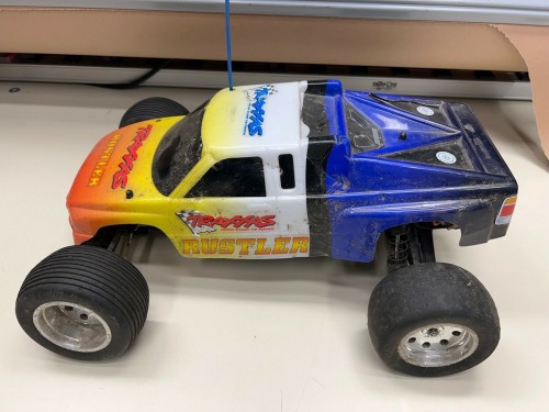 Old hotsell traxxas rustler
