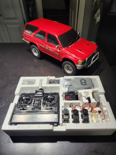 KYOSHO 4RUNNER 1.jpg