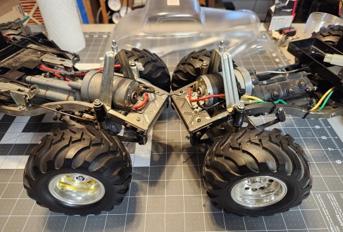 TAMIYA MOUNTAINEER 1.jpg