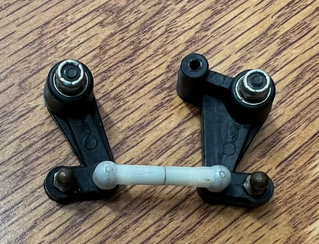 Screenshot 2024-09-20 at 12-14-59 Vintage Team ASSOCIATED RC10 Buggy MIP steering Bell crank #2 eBay.png