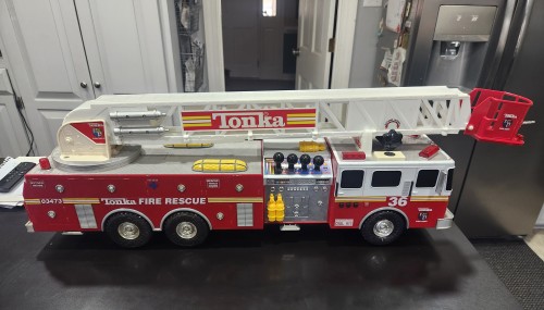 TONKA TRUCK 1.jpg
