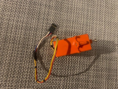 novak_servo4.jpg