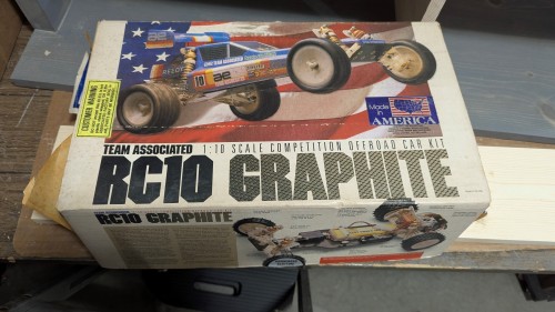RC10 Top Box Resize.jpg