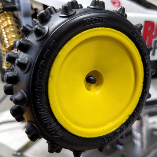 kyosho-raider-pro-axle-uj-fit-wheel.jpg