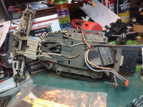 dirty chassis.jpg