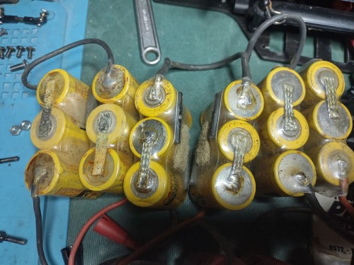 yellow set end 2.jpg