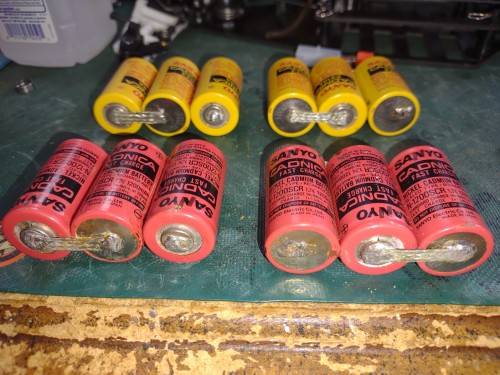 batteries side 1.jpg
