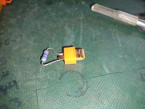 battery discharge resistor.jpg