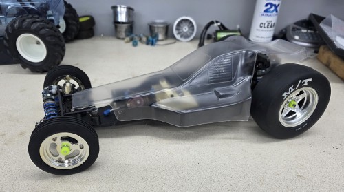 RC10 B1 DRAGSTER 1.jpg