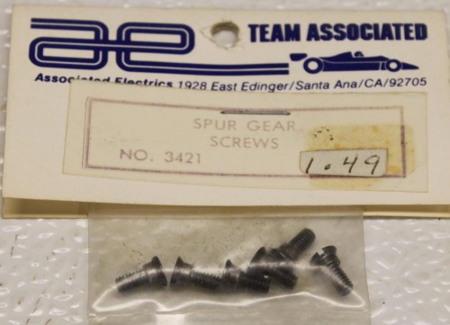 3421spurgearscrews_0026.jpg