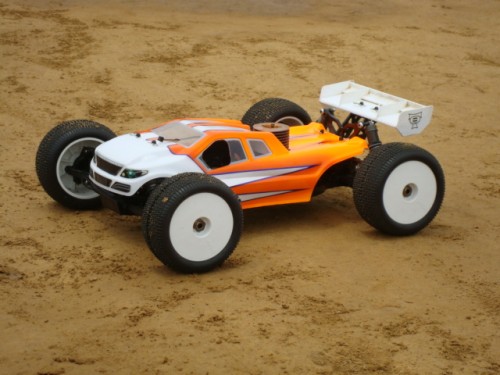 Losi Eight T2.0 1.JPG