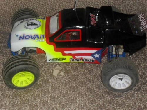 RC10T 09 VONATs 012.JPG