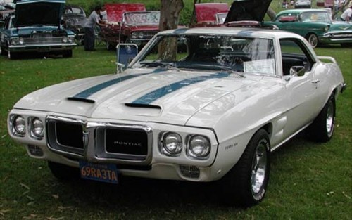 112_0605_HB_concours_01z+1969_pontiac_trans_AM_400_ram_air_III+front_view[1].jpg
