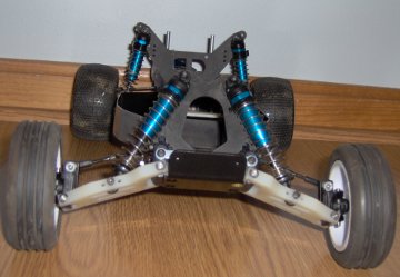 rc10-front-02-small.jpg