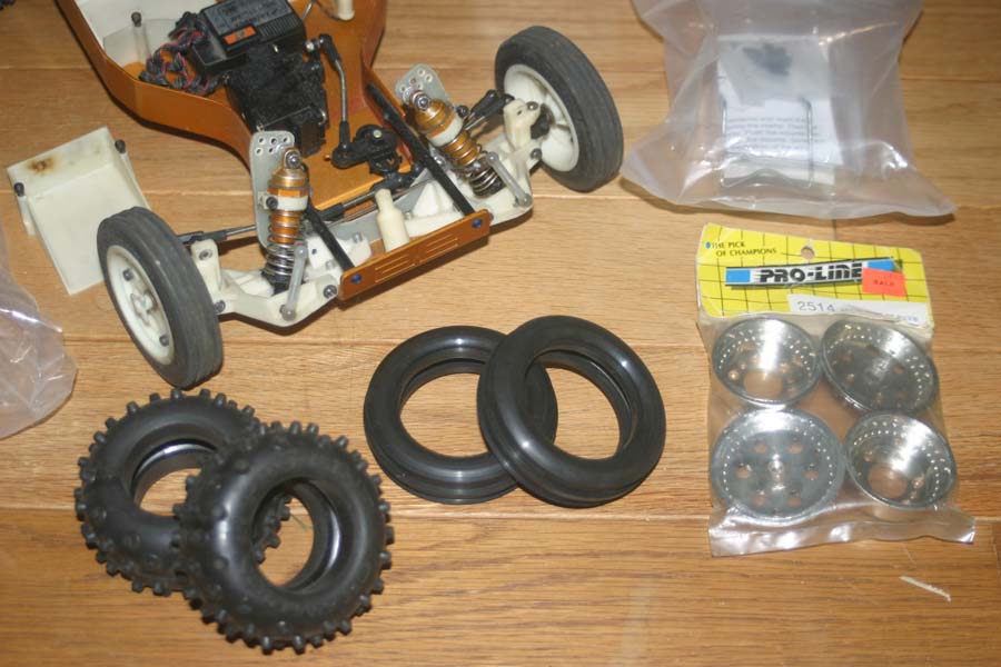 rc10lot1a-09-06.jpg