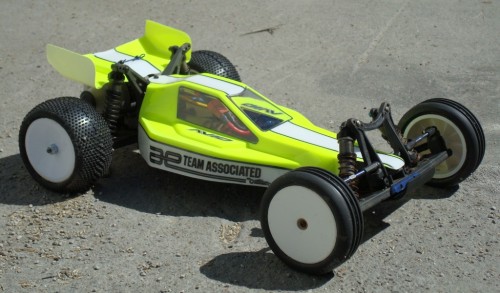 RC10 B4FT