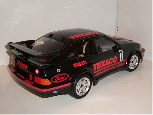 Kyosho Cosworth 2.jpg