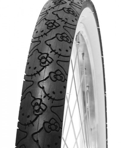 hello_kitty_tires.jpg