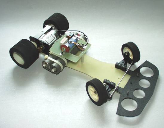 Chassis_von_rechts_vorn.jpg
