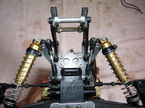 Kyosho Lazer, LiPo Saddles (6).JPG