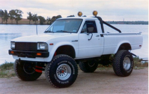 83-Toyota1[1].jpg
