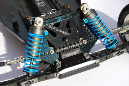 Close up of the sparkly front shock tower!!