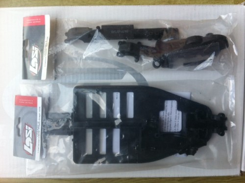 Graphite Low-Centre Chassis and Chassis Cover Set