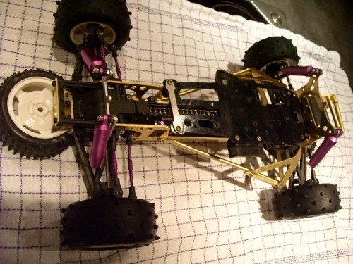 Gold chassis 004.JPG