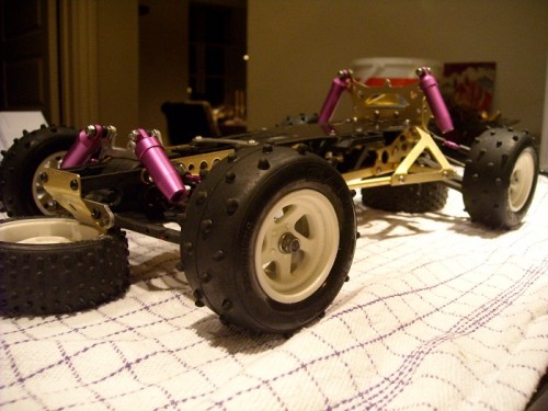 Gold chassis 006.JPG