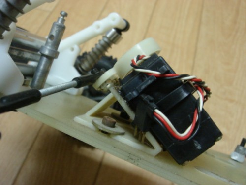 servo saver 2.JPG