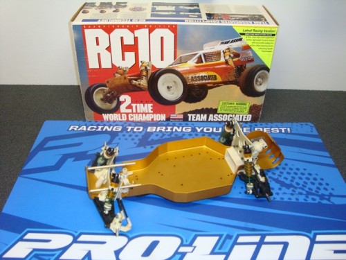 RC10 Championship edition 001.JPG