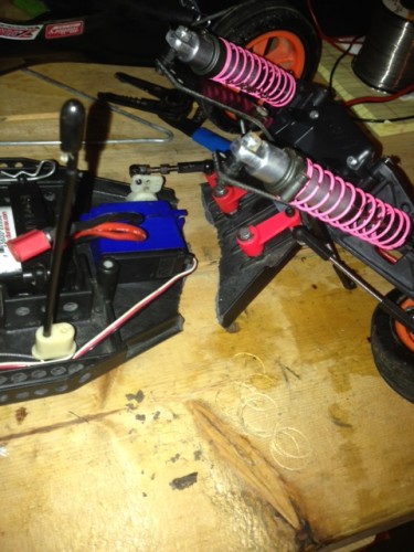 brokenchassis1.jpg