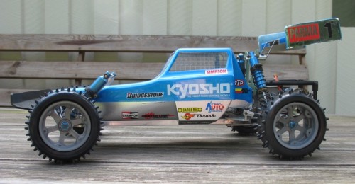 Kyosho Scorpion Parma 8.jpg