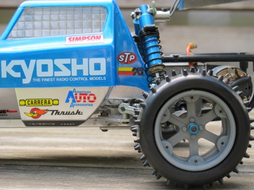 Kyosho Scorpion Parma 10.jpg