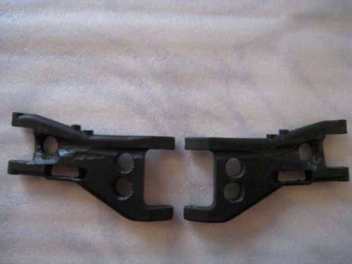 9b rear lower arms 1-F1024x768.jpg