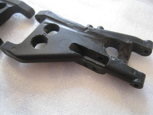 9c rear lower arms 2-F1024x768.jpg
