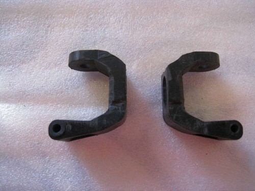 10b front hub carriers 1-F1024x768.jpg