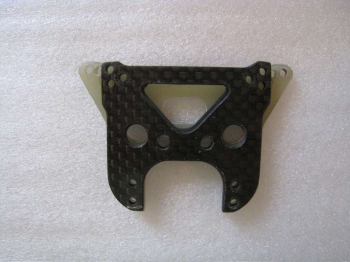 13c front shock tower compader to stock tower-F1024x768.jpg