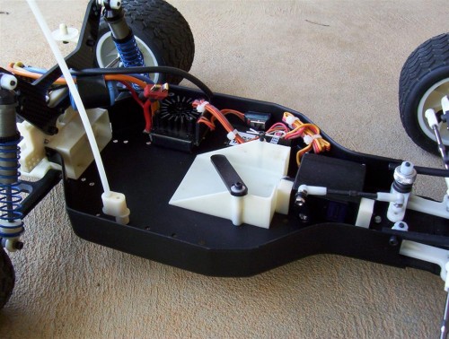 Daves RC10T Runner 2 002 (Medium).JPG