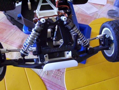 RC10T Parts 005 (Medium).JPG