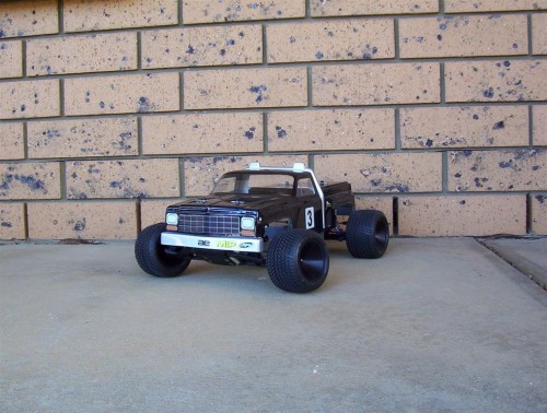 Dave's RC10T Runner 001 (Medium).JPG